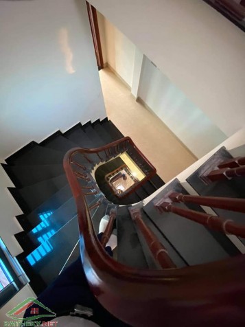 Bán cực gấp nhà Đại Cồ Việt, kd đỉnh đường vỉa hè rộng, giá chào 7.45 tỷ, dt 50m2