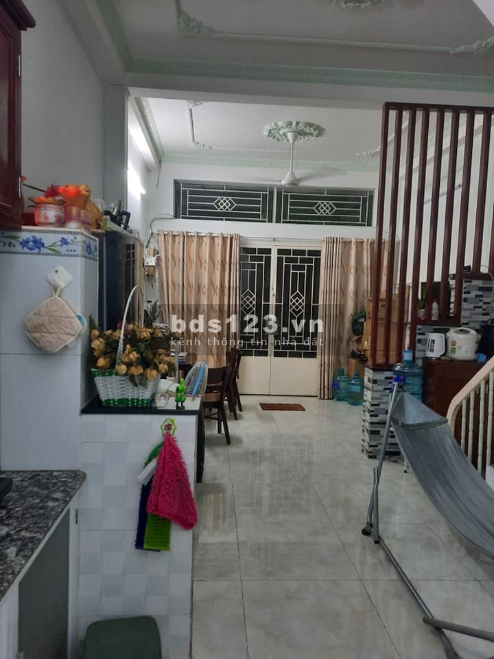 Nhà bán hẻm xe hơi Dương Đức Hiền, Tân phú, diện tích 45m2, Giá 4.1 tỷ