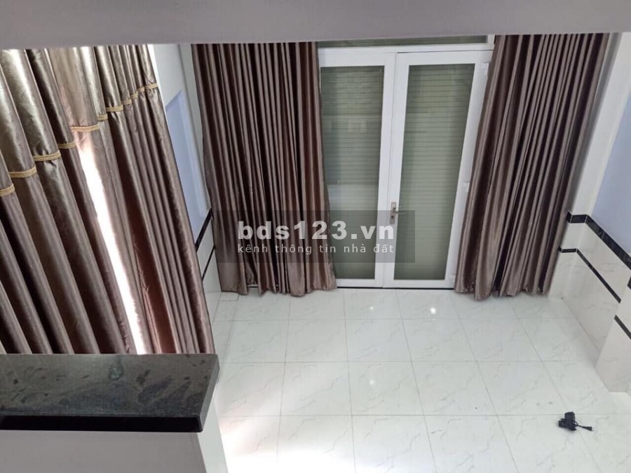Bán nhà Bình Long, Bình Tân, dt 4x10m, giá 3 tỷ 800 triệu, LH 0794722843