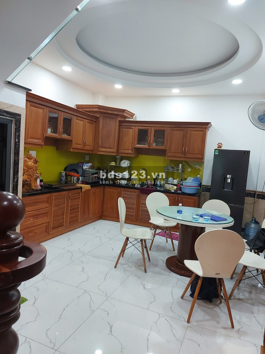 Bán nhà riêng gần trường Đại Học CN Thực Phẩm đường Trường Chinh Tân Phú