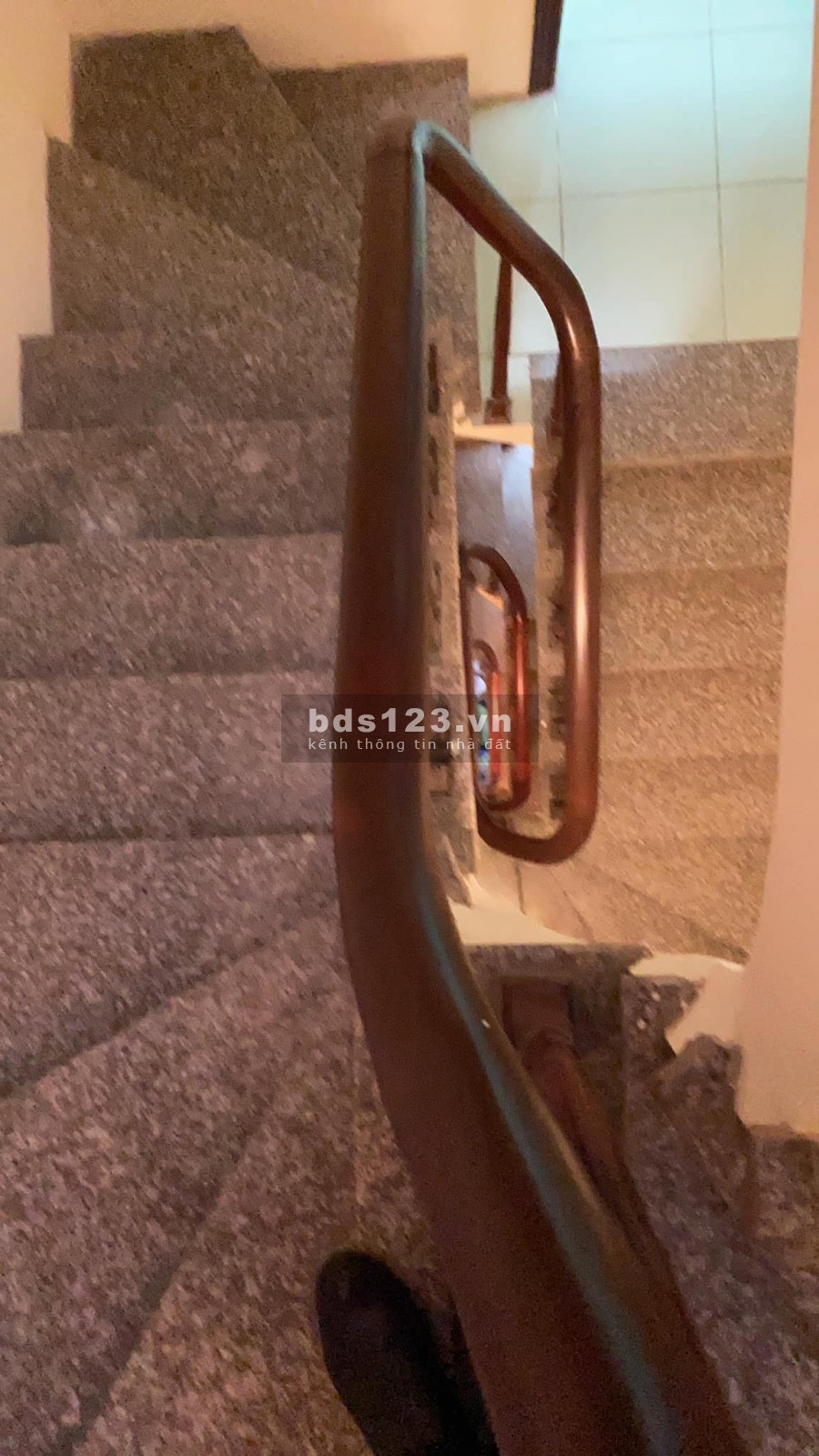 Bán nhà ngõ Dương Quảng Hàm, Khánh Toàn, nhỉnh 32m2, 5 tầng, giá 3.65 tỷ, lh 0975513371
