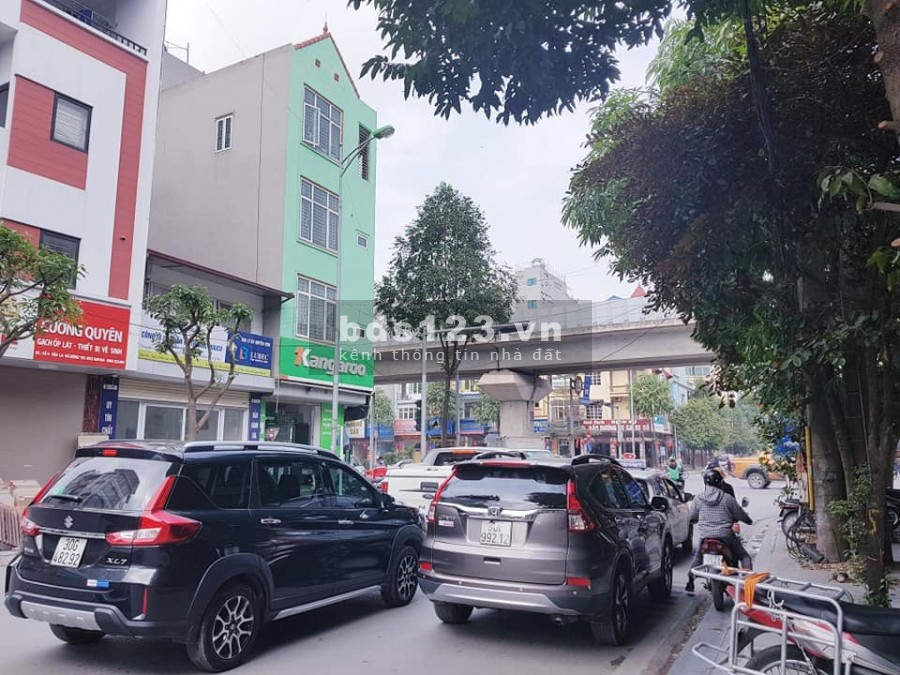 Ngã tư Lê Lợi Quang Trung Hà Đông mt rộng kinh doanh khủng, dt 42m2, giá 9.8 tỷ
