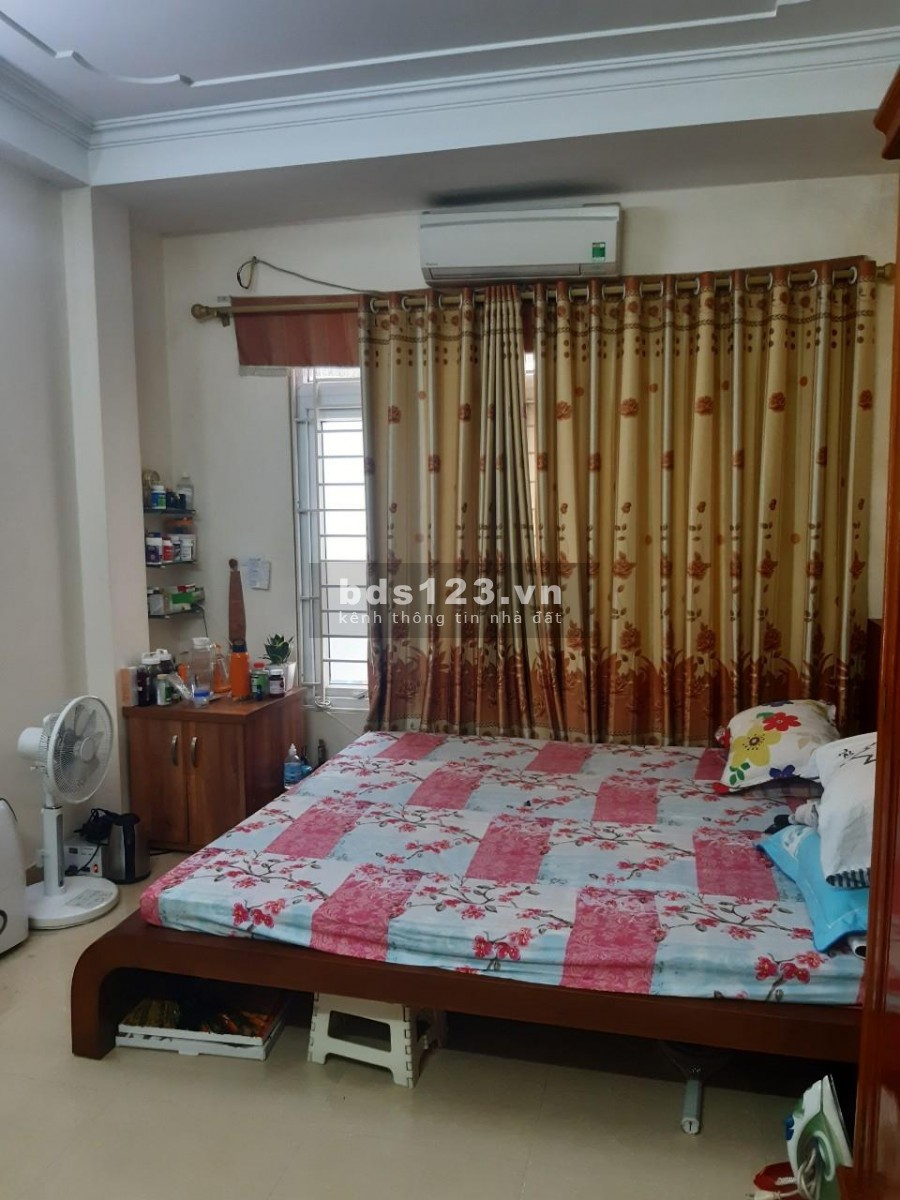 Nhà phân lô cán bộ cấp cao, Quan Nhân - Thanh Xuân, ngõ thông tứ phía
