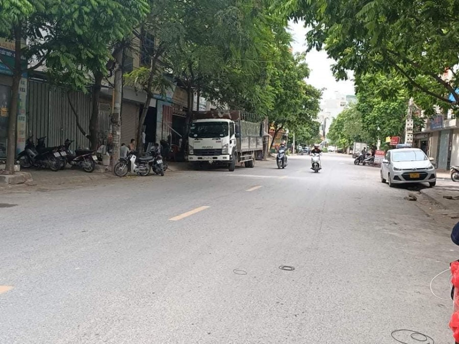 Bán nhà Kiến Hưng, Hà Đông, Lô Góc Mặt tiền Siêu To, dt 52m2, giá nhỉnh 7 Tỷ