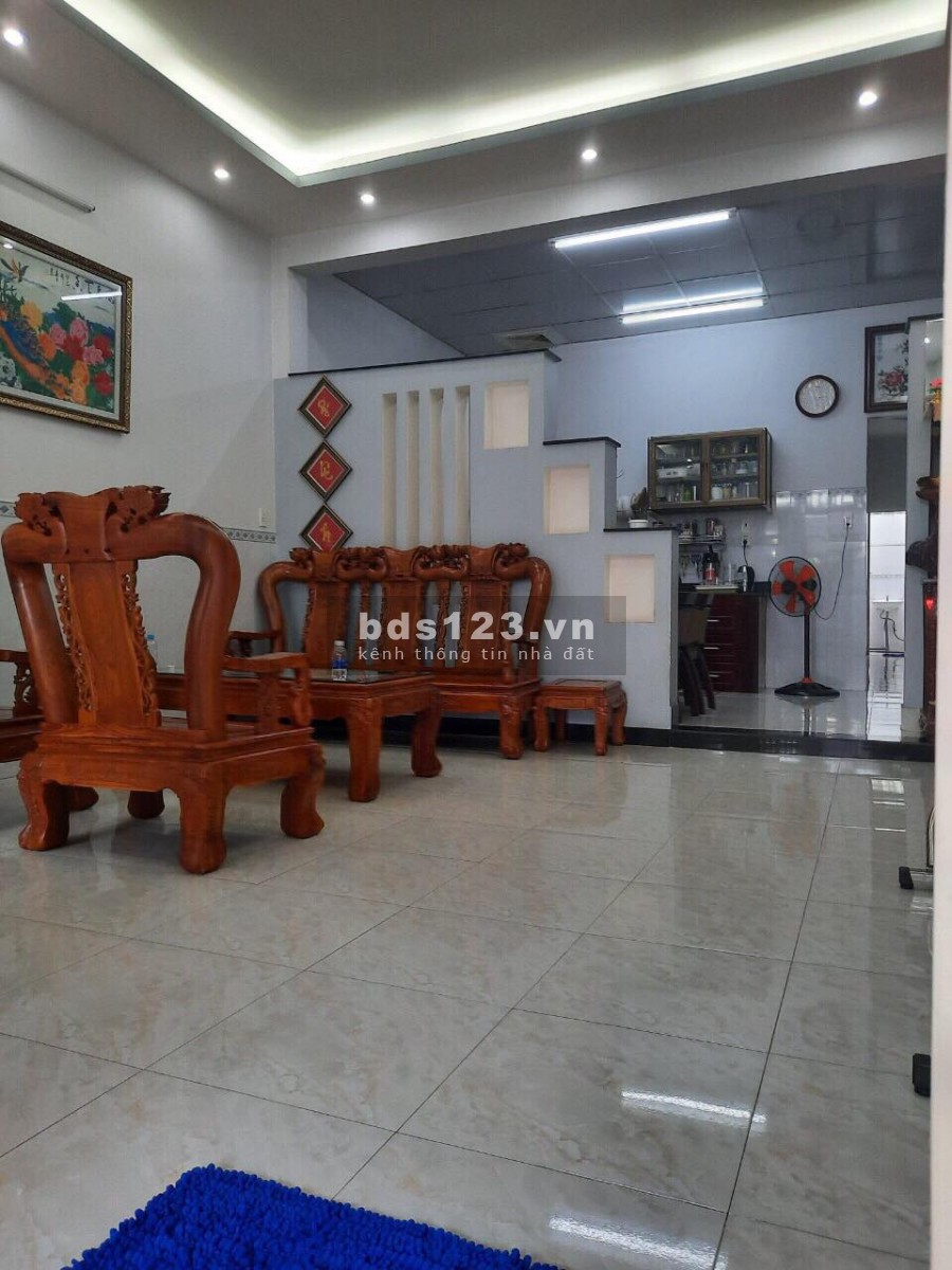Bán nhà mặt tiền đường Thạnh Lộc 48, phường Thạnh Lộc, quận 12. Giá 4,750 tỷ 85m2
