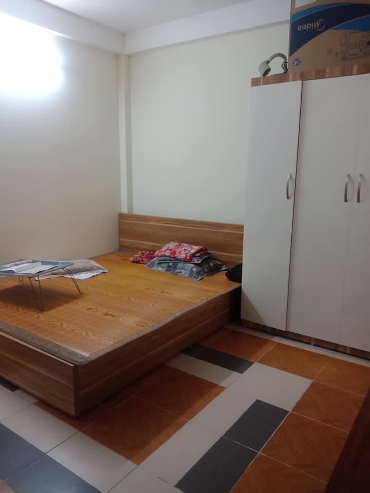 Bán Nhà Khâm Thiên, Đống Đa DT 28m2, 5 tầng, mt 4.8m, giá nhỉnh 2 tỷ