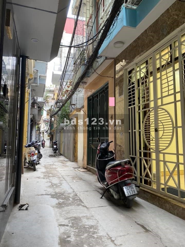 Bán nhà Hoàng Mai ở ngay, kinh doanh nhỏ dt 35m2, 4 tầng giá nhỉnh 3 tỷ, sổ đẹp