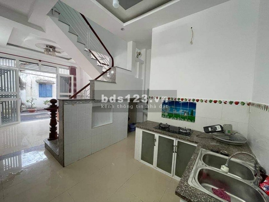 Bán gấp nhà quang trung gò vấp hẻm xẽ hơi vào ở ngay giá bán 4,5 tỷ, pháp lí chuẩn