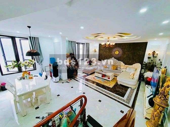 Bán nhà trung tâm Đống Đa, Hào Nam thoáng trước sau dt 51m2 giá 3.9 tỷ