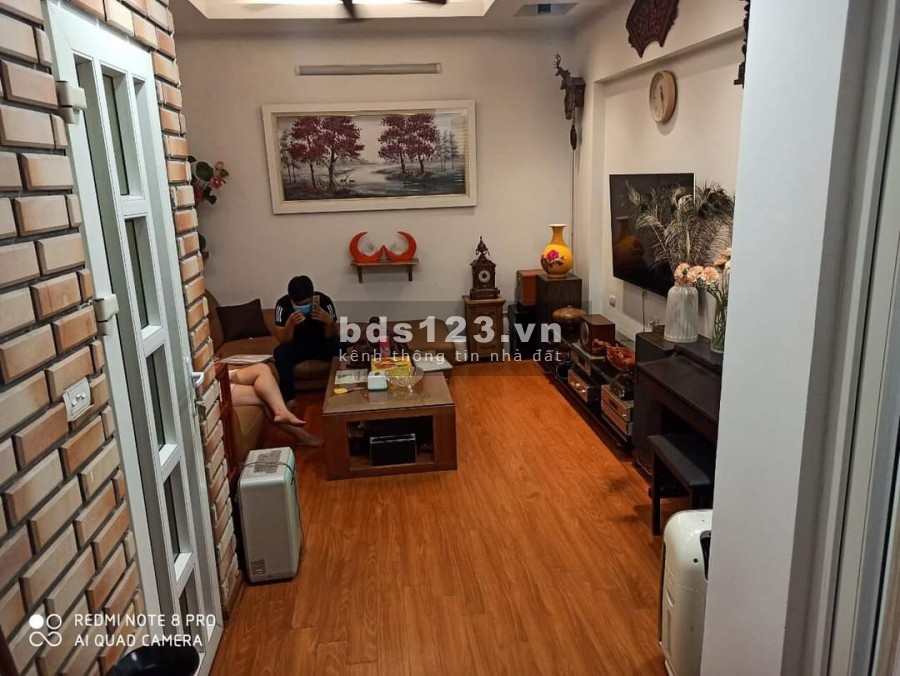 Cần bán nhà 53m2 Đình Thôn, Nam Từ Liêm, 53m2 x 5 tầng, MT 5m, chỉ với 5.6 tỷ