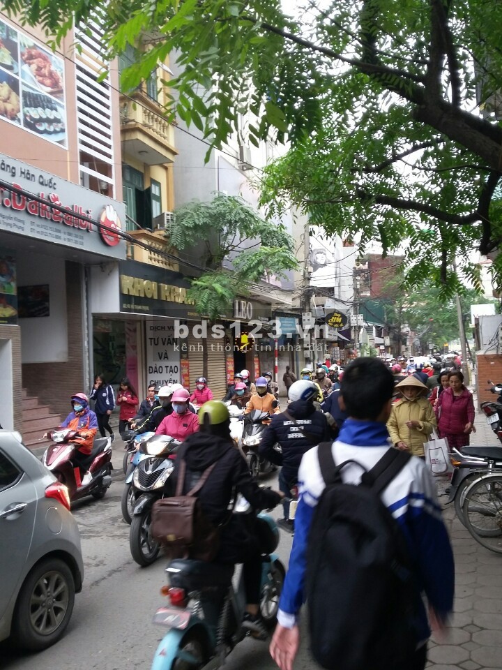 Nhà Mặt Phố Hồng Mai, 3 mặt ngõ, ô tô tránh, diện tích 80m giá bán 13 tỷ