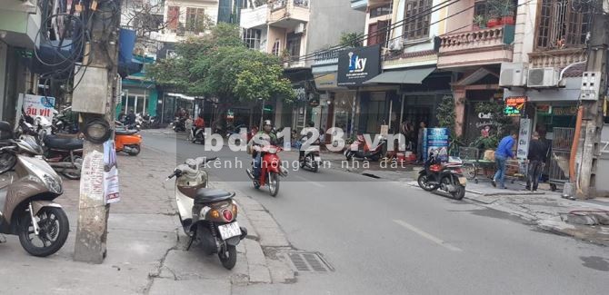 Nhà Mặt Phố Hồng Mai, 3 mặt ngõ, ô tô tránh, diện tích 80m giá bán 13 tỷ