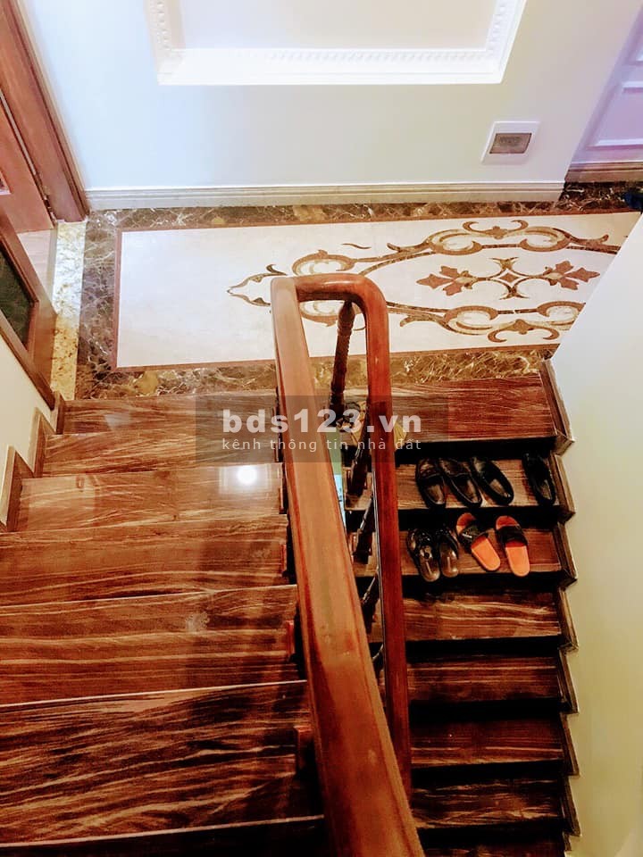 Bán Nhà Mặt Phố Chu Huy Mân Phường Phúc Đồng Siêu Đẹp Thang Máy Kinh Doanh Đỉnh 60m