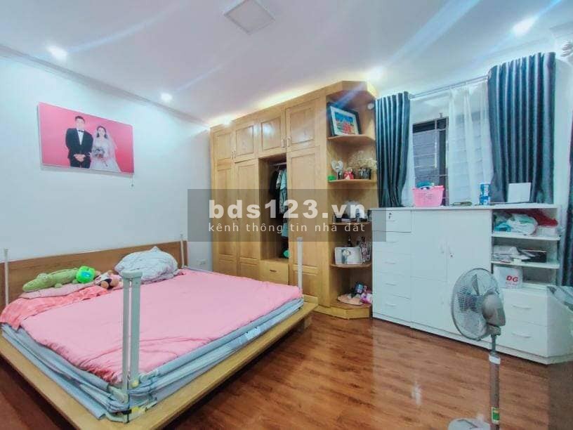 Mặt Phố, Kinh Doanh, diện tích 120m2 mặt tiền 4.2m Quan Hoa, Quận Cầu Giấy