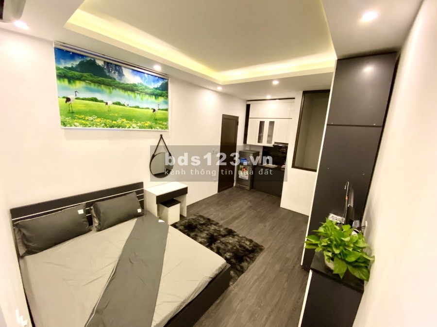 Bán tòa chung cư mini 7 phòng đôi khép kín, 11m mặt tiền giá bán 6.7 tỷ, lh 0986112329