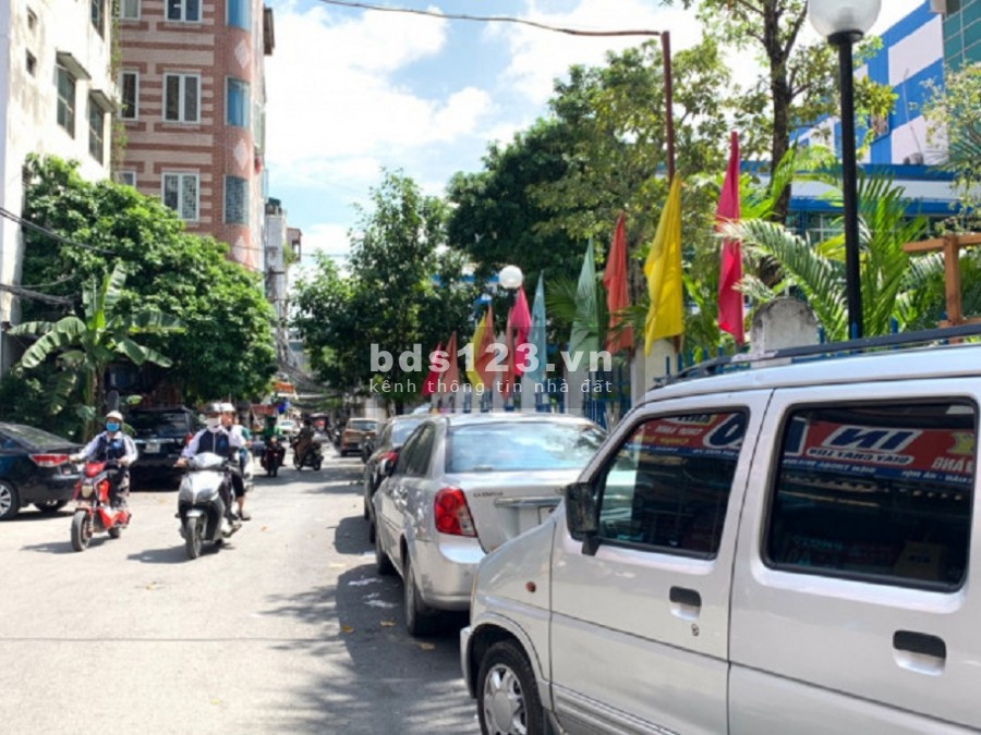 6 Tầng, mặt tiền 6m, kinh doanh, ô tô tránh Phố Trần Phú, Trường Nhạc Viện giá 7.3 tỷ.