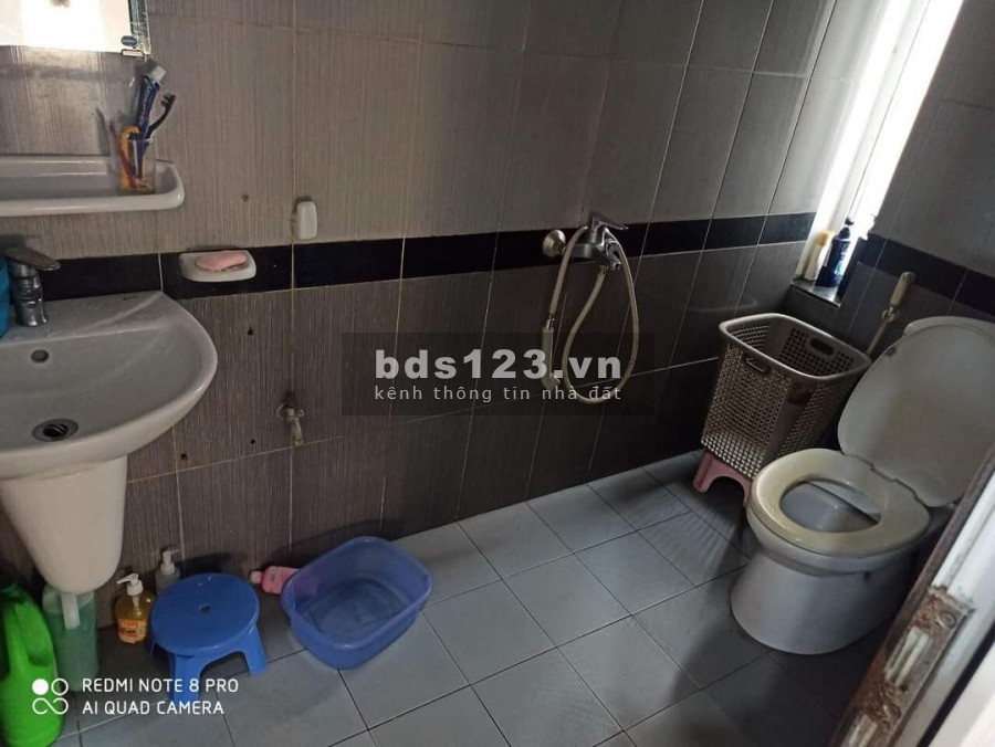 Cần bán nhà 53m2 Đình Thôn, Nam Từ Liêm, 53m2 x 5 tầng, MT 5m, chỉ với 5.6 tỷ