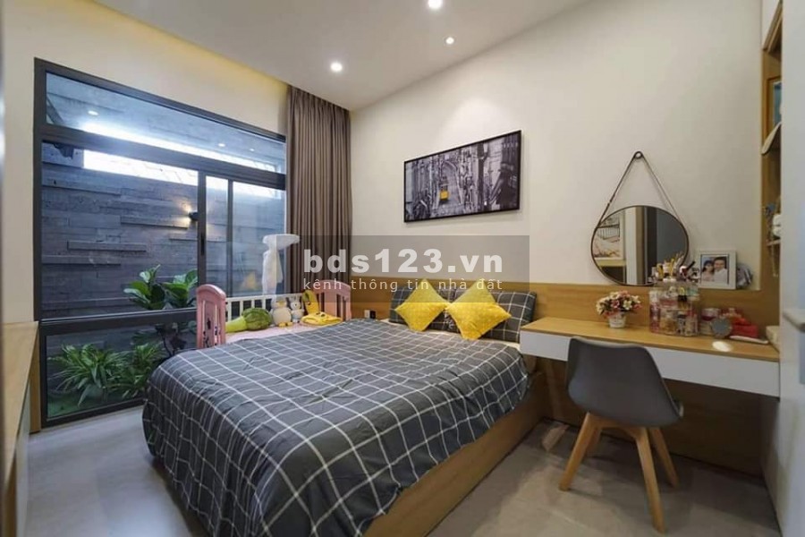 Bán đất tặng nhà Ngọc Lâm lô góc ngõ thông ô tô mt 6m giá cực rẻ