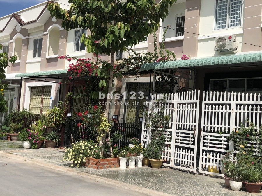 Nhà phố cao cấp nội thất thông minh phường 4, Trà Vinh, sổ hồng từng căn, sở hữu lâu dài
