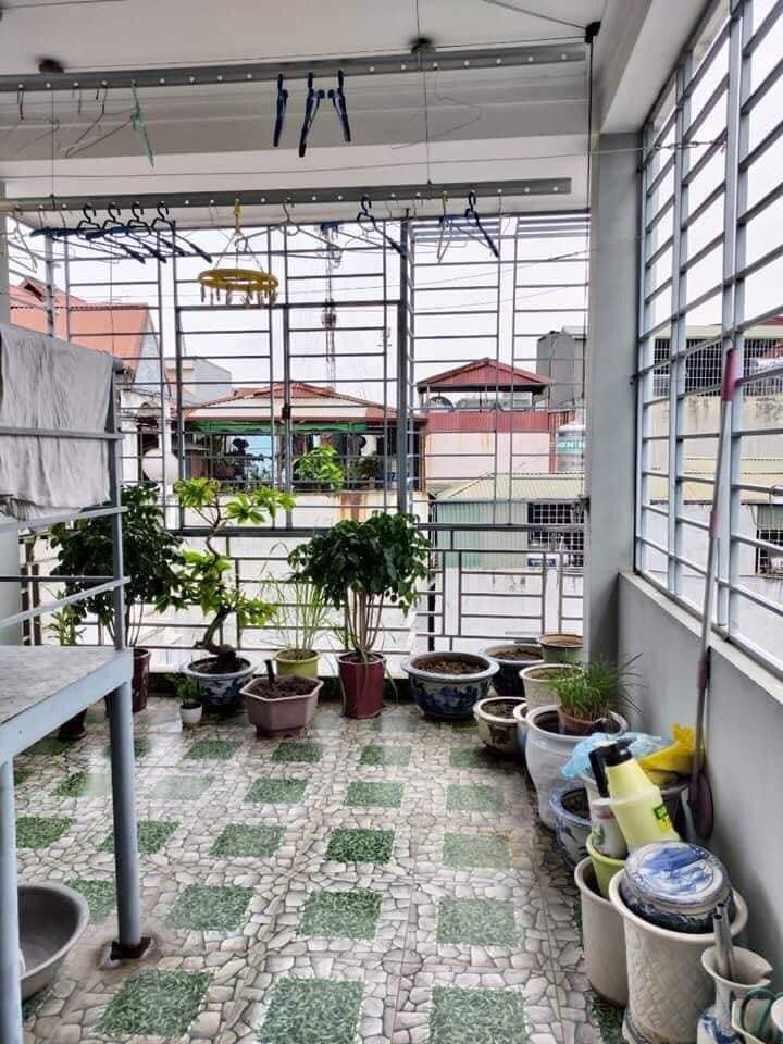 Cần bán nhà phố Kim Ngưu dt 36m2, 5 tầng, 3 pn, ngõ thoáng, gần phố giá 3.1 tỷ, lh 0394357733.