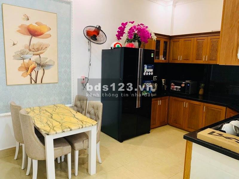 Biệt thự trung tâm Sài Gòn giá chỉ 8 tỷ tặng full…
