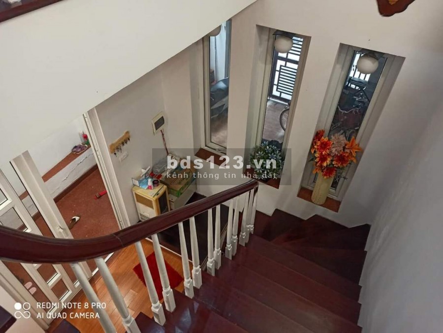 Cần bán nhà 53m2 Đình Thôn, Nam Từ Liêm, 53m2 x 5 tầng, MT 5m, chỉ với 5.6 tỷ