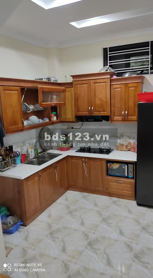 Nhà nguyên căn đẹp Cầu Giấy, phân lô ô tô đỗ cửa, dt 45m2, giá bán 6.9 tỷ