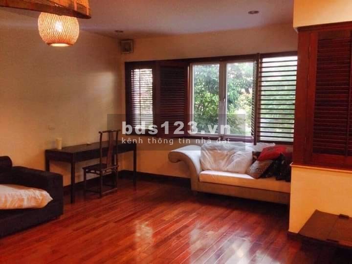 Mặt phố Bồ Đề hiếm nhà bán ô tô đỗ cửa, sổ đỏ hoa hậu, giá bán thoả thuận chính chủ