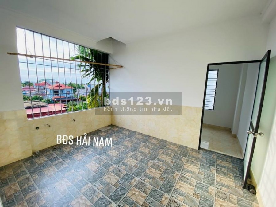 Chỉ với 1 tỉ 320 có ngay nhà 3 tầng 3 phòng ngủ ngõ rộng 3.5m đường Cát Linh Tràng Cát Hải An