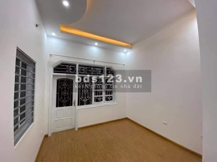 Bán cực gấp nhà Đại Cồ Việt, kd đỉnh đường vỉa hè rộng, giá chào 7.45 tỷ, dt 50m2