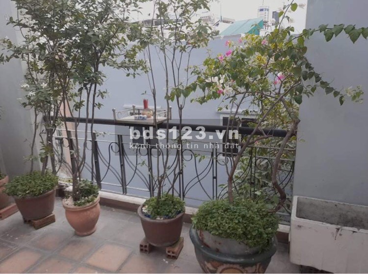 Bán nhà đẹp 4 tầng, 48m2 Đường Cách Mạng Tháng 8, Quận 10, giá chỉ 6 tỷ 6