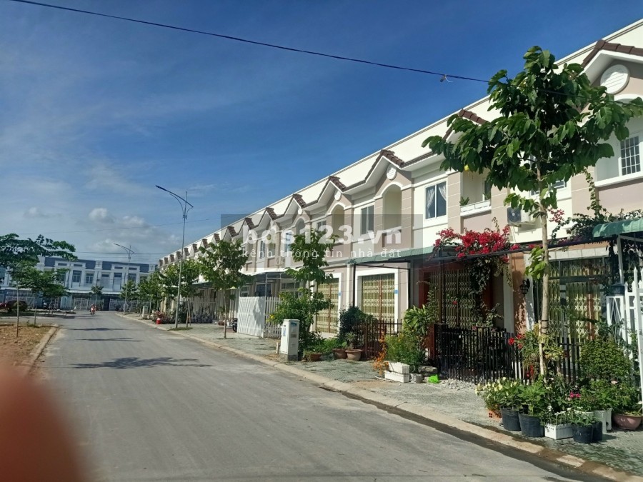 Nhà ở cao cấp nội thất thông minh đầu tư sinh lời cao, an toàn thành phố Tràn Vinh