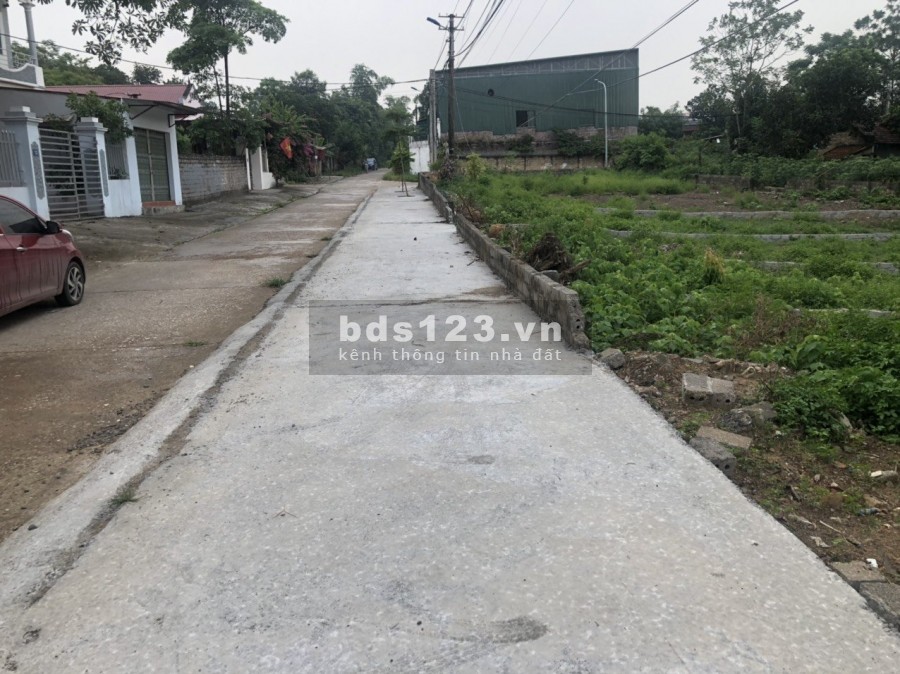 Bởi covid nên cần bán nhanh lô đất diện tích sử dụng 502m giá 4tr sổ đỏ Hà Nội