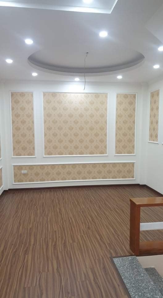 Bán nhà Khương Trung, Thanh Xuân, dt 40m2 5 tầng, mt 5m, giá chỉ 3.75 tỷ. LH 0966456918.