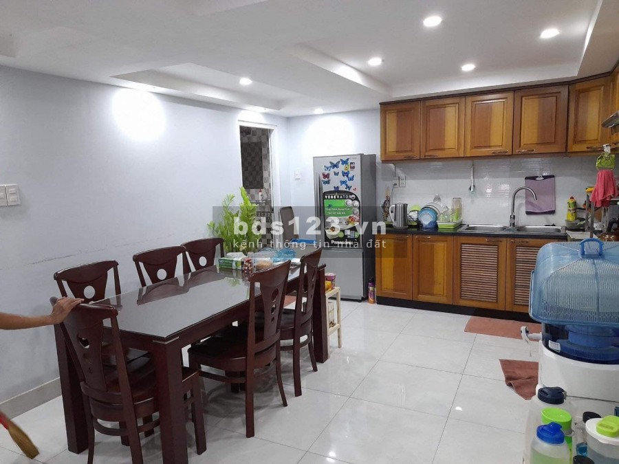 Bán nhà 2 mặt tiền hẻm xe tải, dt 70m2, 4 tầng, Tân Quý Tân Phú, giá chỉ 6.5 tỷ