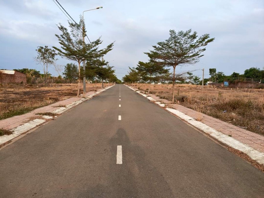 Chủ cần bán 100m2 thổ cư khu công nghiệp Xuân Quế, giá chỉ 7.9 triệu/m2