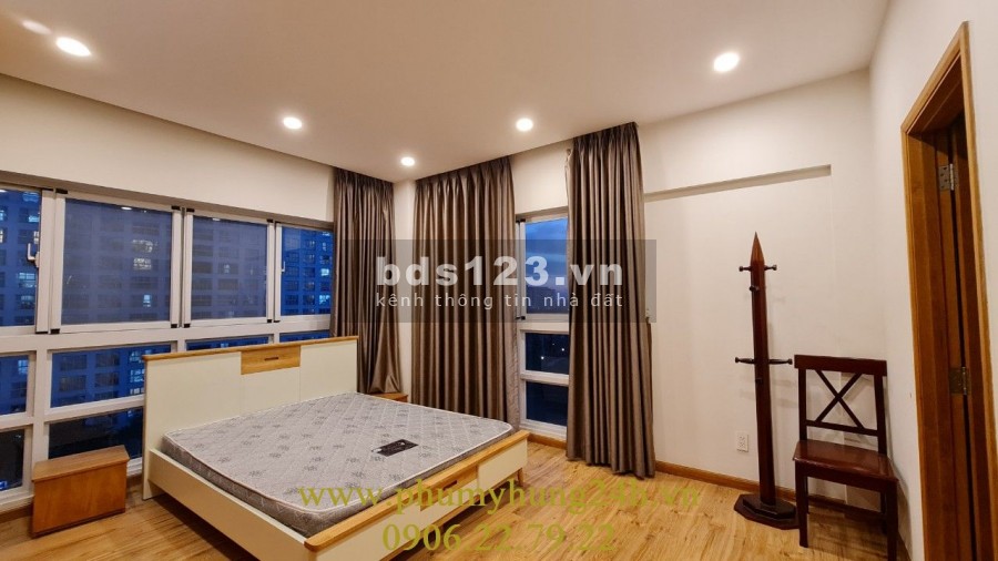 Cho Thuê Căn Hộ Happy Valley 3 Phòng Ngủ View Công Sông Giá 1200$ - 27tr LH 0906227922