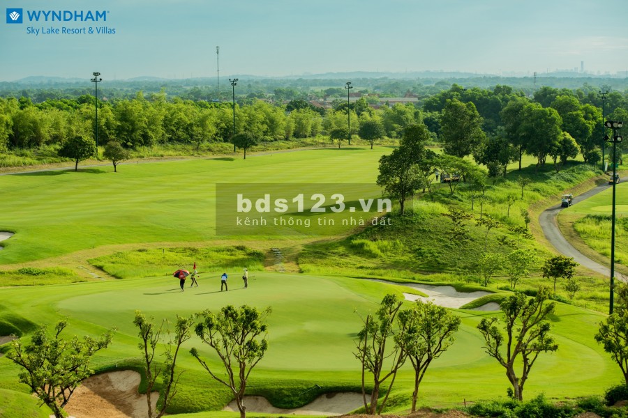Biệt thự ven đô trong quần thể sân golf tại Hà Nội - Wyndham Sky Lake Resort & Villas