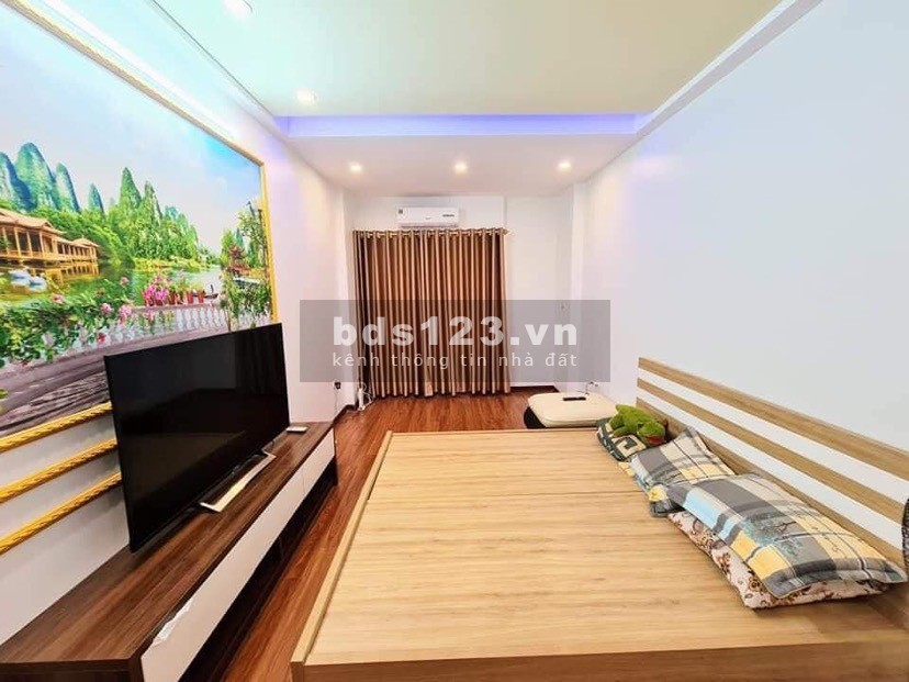 Bán nhà Đức Diễn,Phú Diễn, Bắc Từ Liêm diện tích sử dụng 45m2, 4 tầng, giá 4,6 tỷ