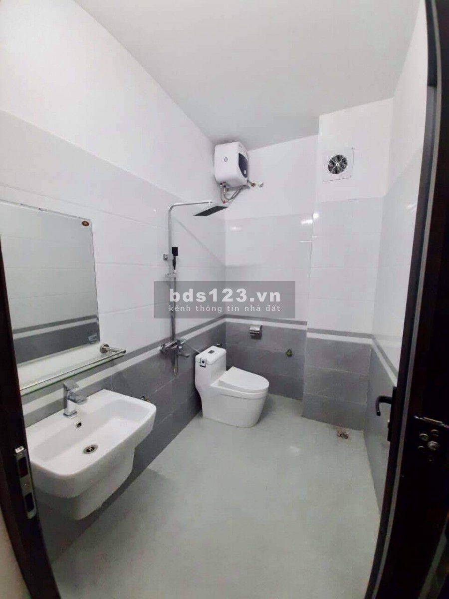 Hàng hiếm Xuân Phương dân trí cao an sinh đỉnh dt 40m2 giá 2.5 tỷ