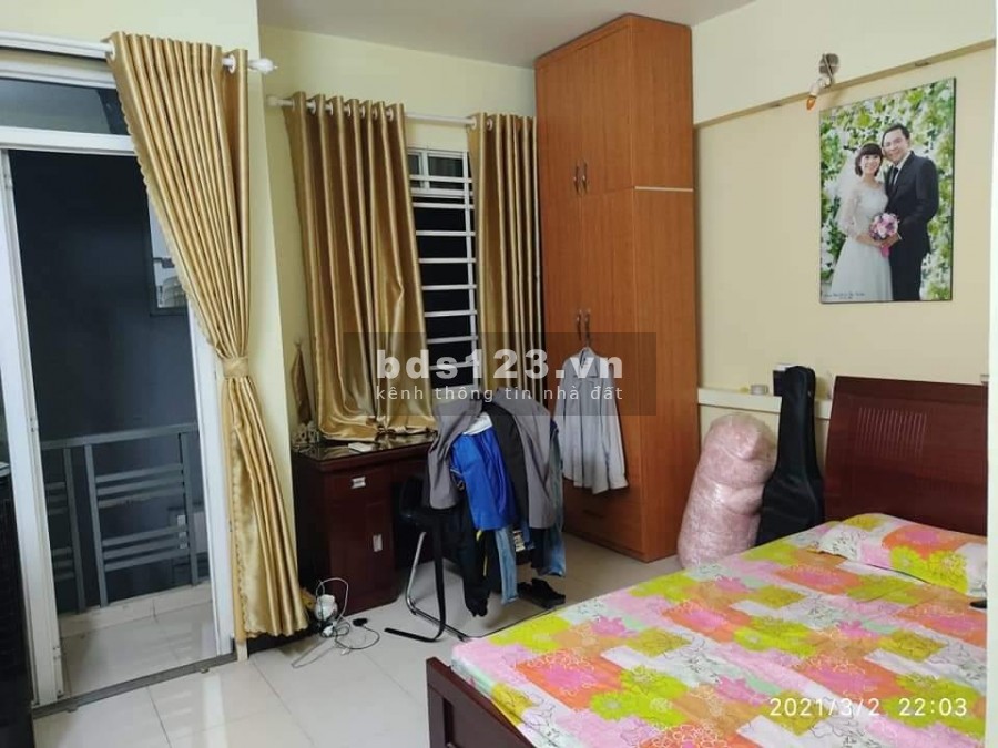 Nhà chỉ có 3.85 tỷ dt 33m2, 3 lầu gần trung tâm Aeon Mall, liên hệ 0909101469 (Quân)
