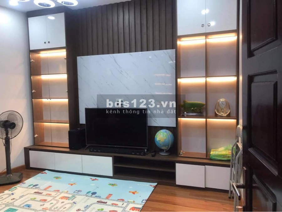 Nhà đẹp siêu phẩm Minh Khai,vị trí kinh doanh đắc địa, ô tô tránh 11 tỷ
