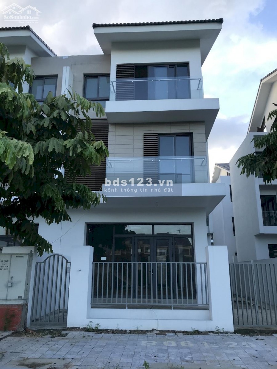 Bán suất ngoại giao biệt thự Nam Cường Kđt Dương Nội giá 10,5 tỷ. LH: 0386502682