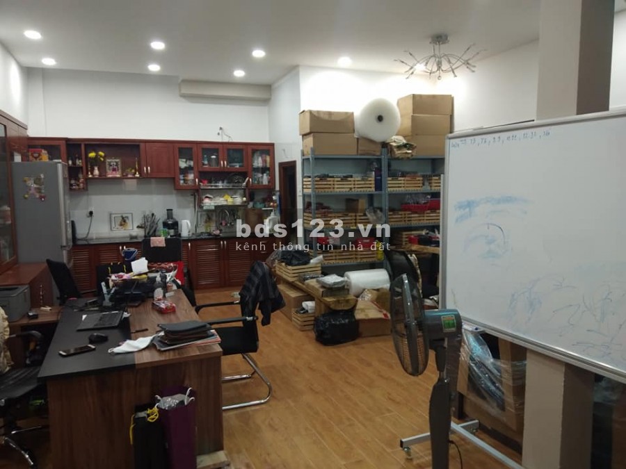 Còn lại một căn mặt tiền Nhất Chi Mai Phường 13 Tân Bình vị trí đẹp, giá bán 12.8 tỷ