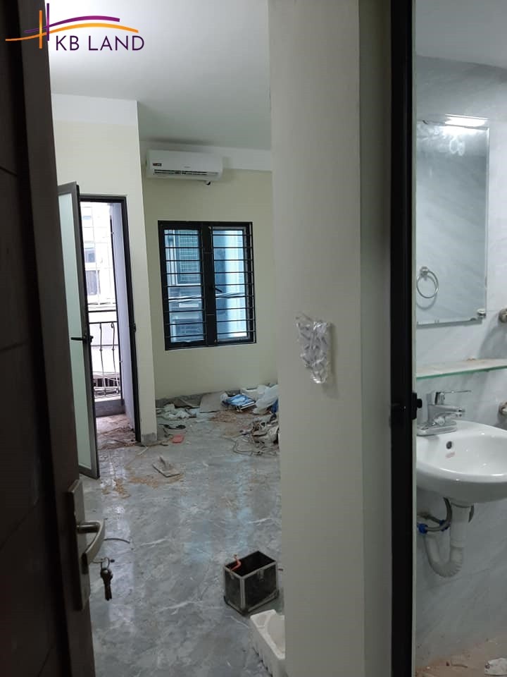 Bán nhà trọ Triều Khúc, rộng 75m2 đúc 7 tầng, 18 phòng, ô tô, HS 82tr/tháng, nhỉnh 10 tỷ