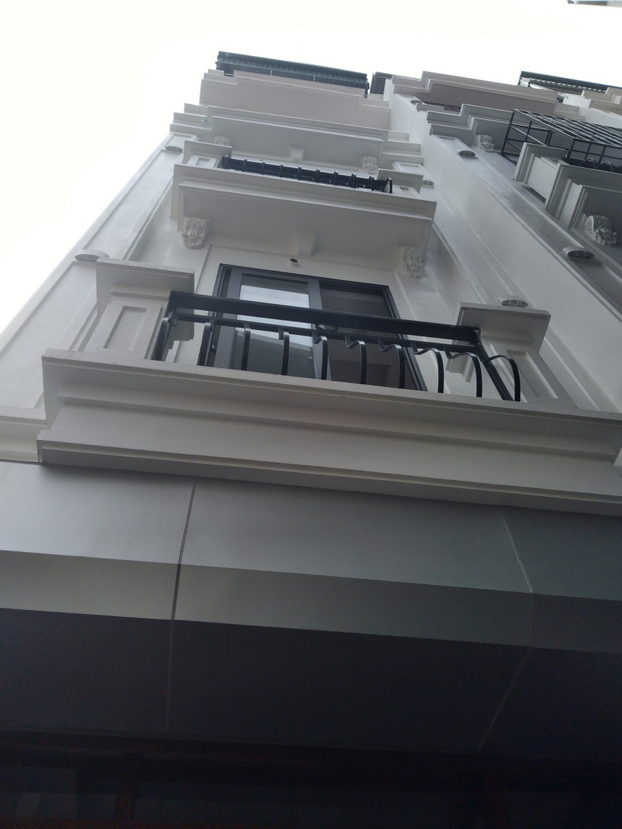 Bán nhà cực đẹp Quận Ba Đinh, ngõ thoáng rộng, dt 33m2, 5 tầng, mt 4.3m, giá 3.85 tỷ