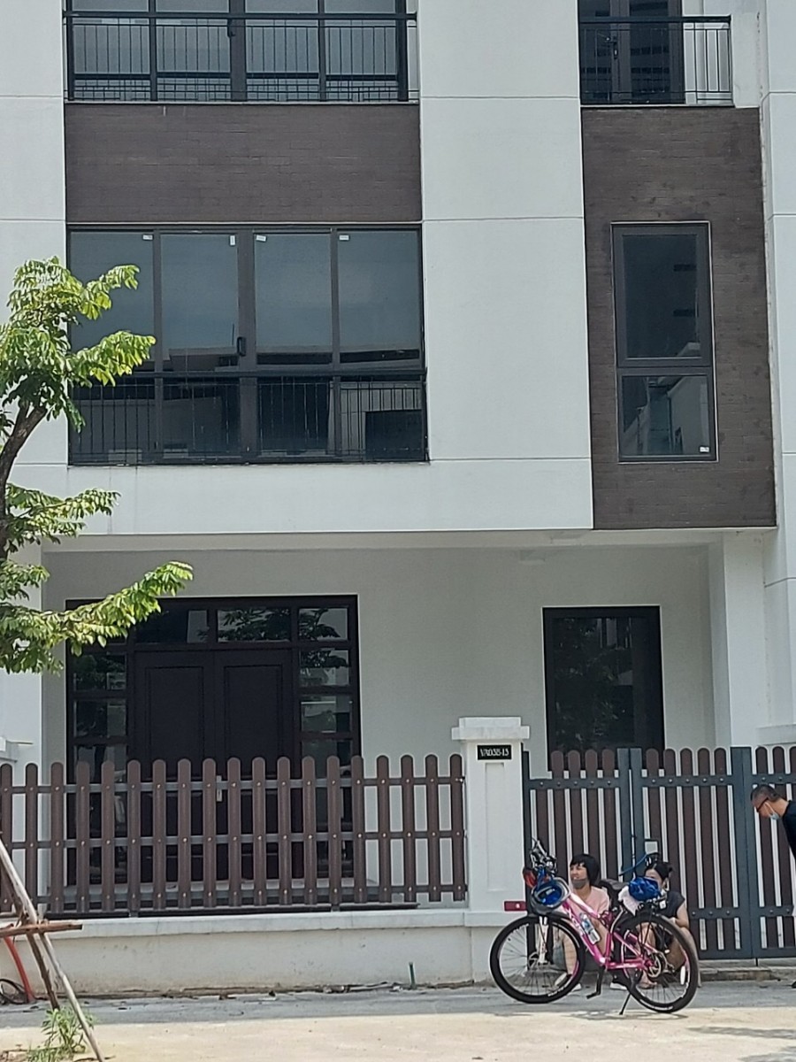 Chính chủ bán nhà 5 tầng Khu đô thị Hoàng Thành Mộ Lao, Phường Mộ Lao, Quận Hà Đông, Hà Nội.
