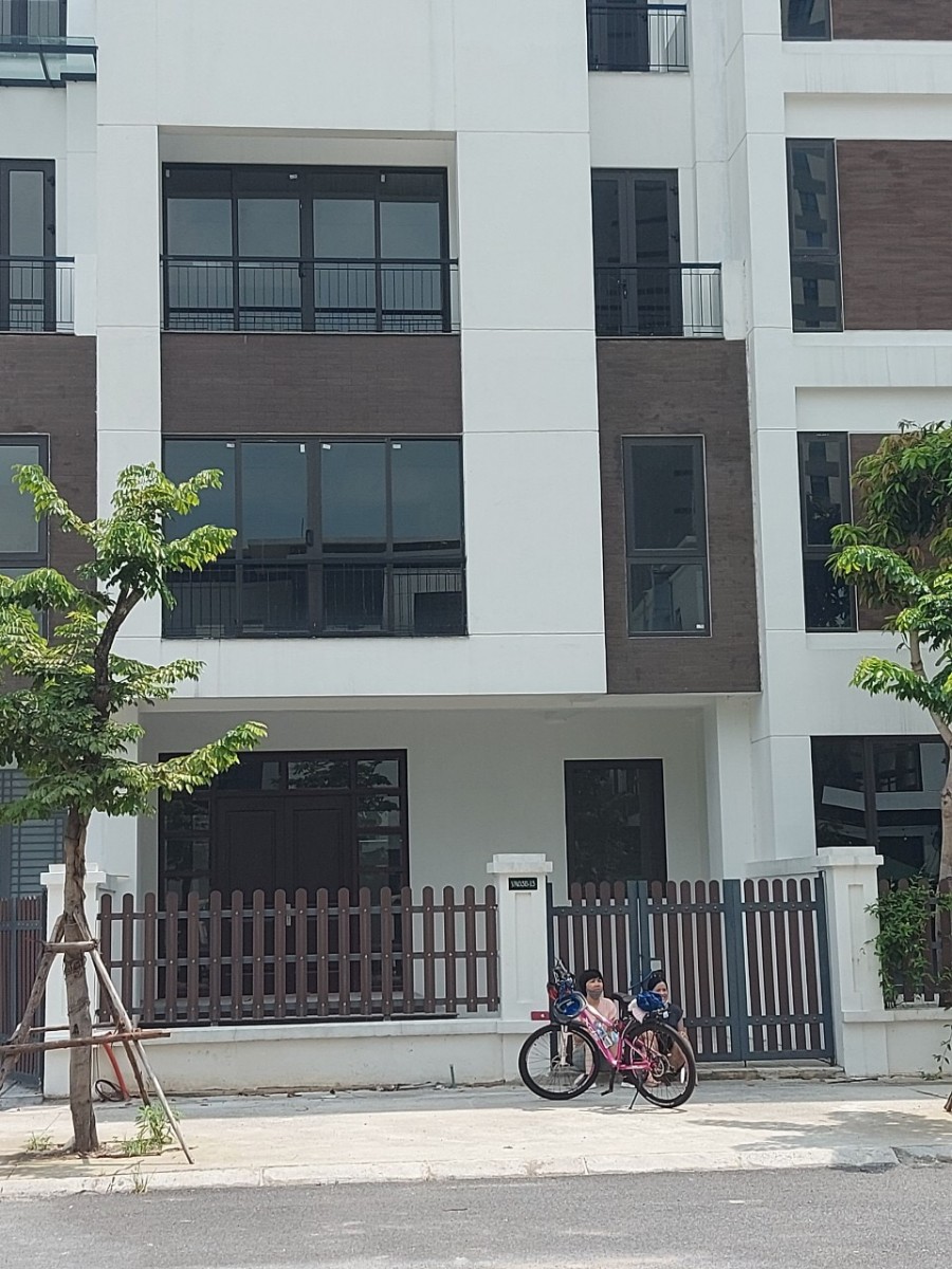 Chính chủ bán nhà 5 tầng Khu đô thị Hoàng Thành Mộ Lao, Phường Mộ Lao, Quận Hà Đông, Hà Nội.