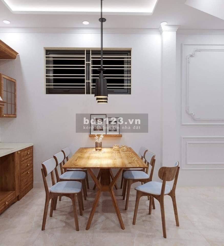 Bán Nhà Hồ Văn Chương dt 40m2, 4 tầng giá 4.65 tỷ tặng toàn bộ nội thất nhà mới