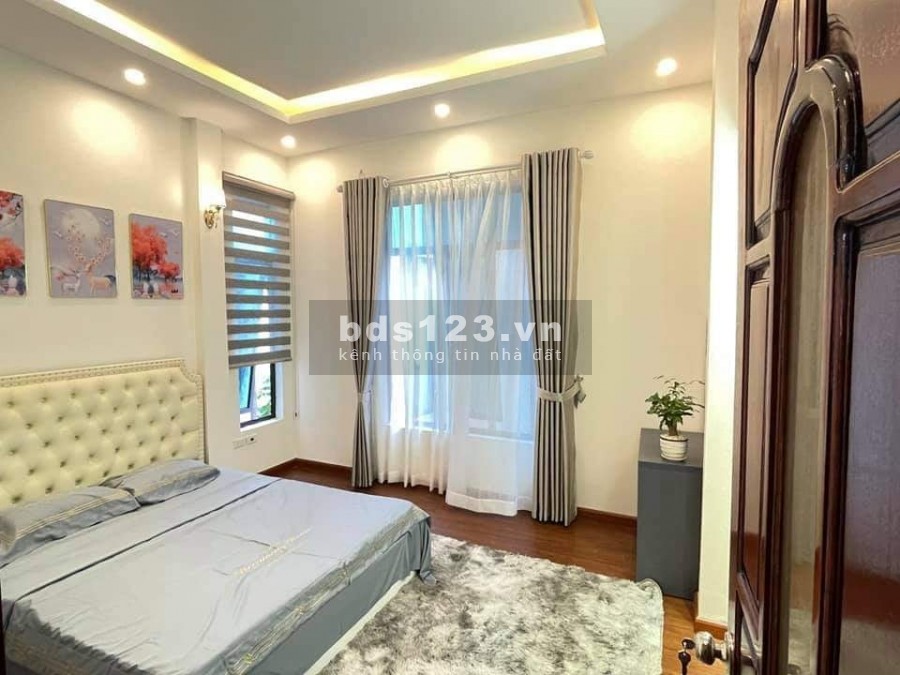Bán Nhà Phố Xa La, Phùng Hưng rộng 45m2, 4 tầng, tặng nội thất giá bán 3.05 Tỷ.